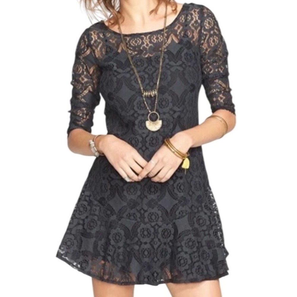 Free People Sheer Floral Lace Mini Dress 3/4 Sleeve Ruffle Hem Black Boho Size 0